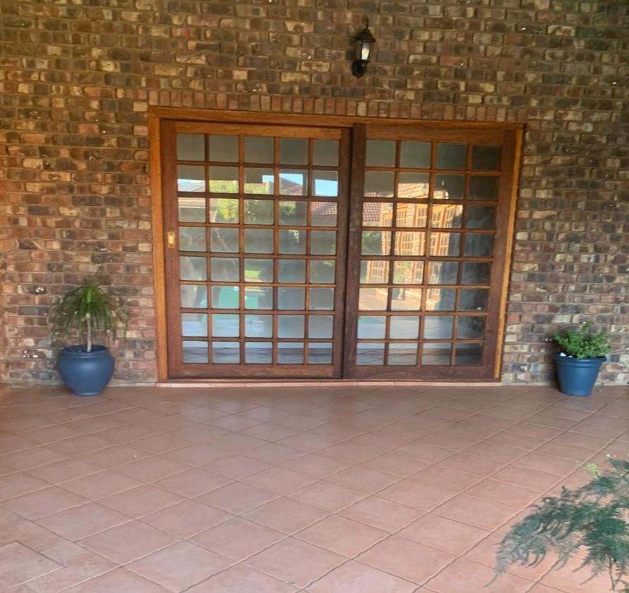 4 Bedroom Property for Sale in Royldene Northern Cape